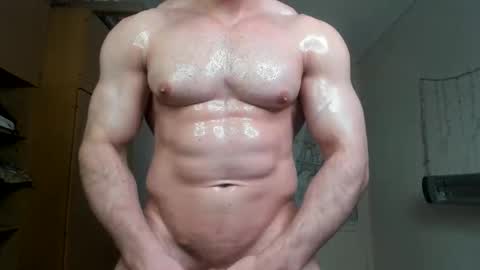Snapshot of sweetmuscles_boy chatting on September 11, 6:31 pm Lorenzo online show from September 11, 6:31 pm