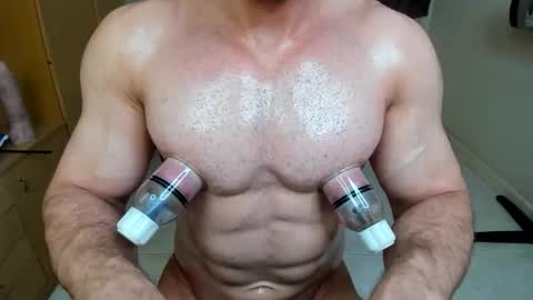 Snapshot of sweetmuscles_boy chatting on September 8, 2:16 pm Lorenzo online show from September 8, 2:16 pm