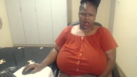 sweetnoziexxx online show from February 17, 3:33 pm