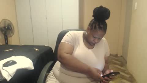 sweetnoziexxx online show from March 9, 5:45 am