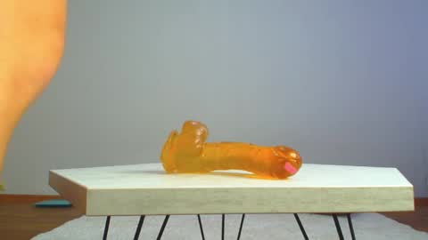 Veronica and Alex online show from October 8, 5:46 am