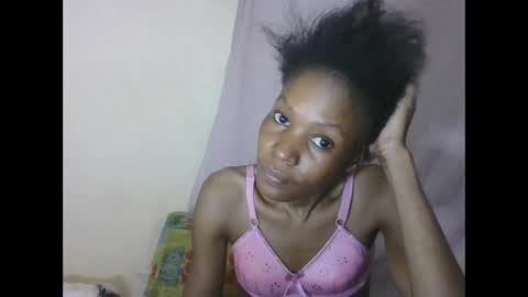 ESTHER online show from June 1, 6:42 pm