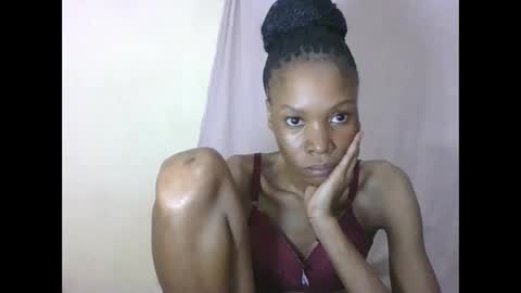 ESTHER online show from May 19, 1:56 am