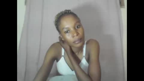 ESTHER online show from February 21, 6:59 pm