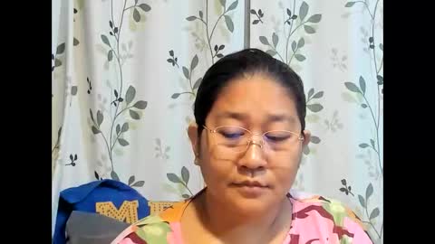 Snapshot of sweetpilipina88 chatting on September 9, 10:43 pm MIA online show from September 9, 10:43 pm