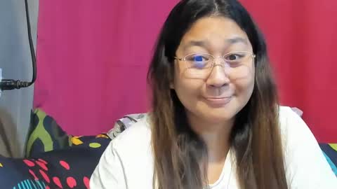 Snapshot of sweetpilipina88 chatting on February 9, 11:04 am MIA online show from February 9, 11:04 am