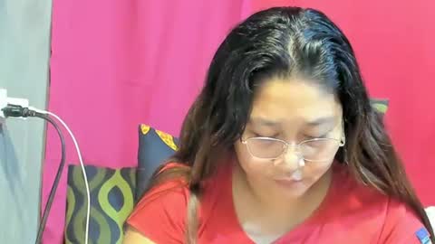 Snapshot of sweetpilipina88 chatting on January 27, 12:01 am MIA online show from January 27, 12:01 am