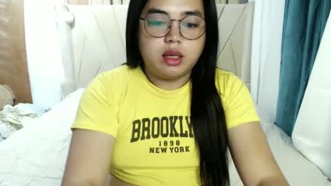 Princess Ella online show from March 9, 7:45 am