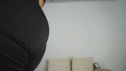 Snapshot of sweetpussyhot_ chatting on February 1, 12:37 pm Hello Welcome Im here from WEDNESDAY to SUNDAY 430am to 830am and 3 to 7 timeMONDAY and TUESDAY i rest online show from February 1, 12:37 pm