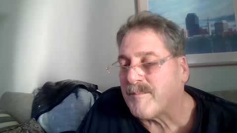 sweetbrowneyes623 online show from December 30, 8:15 pm
