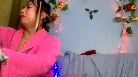 spicy online show from February 24, 10:04 am