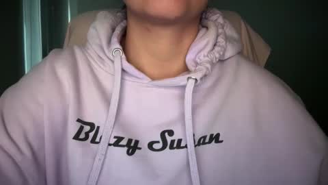 sweetssmashed online show from September 11, 4:30 pm