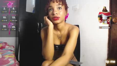 Snapshot of sweett_19 chatting on February 23, 6:49 am Andrea online show from February 23, 6:49 am