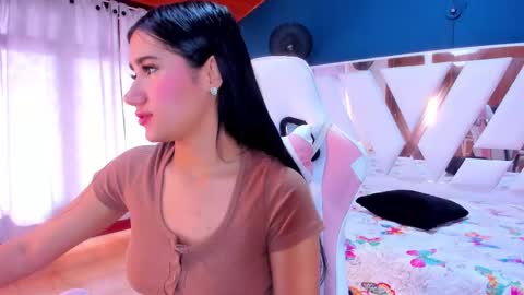 ALONDRA online show from March 9, 1:26 pm