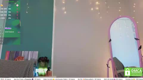 Elis  a little vacation Ill be here Saturday my schedules in bio online show from March 28, 8:27 am