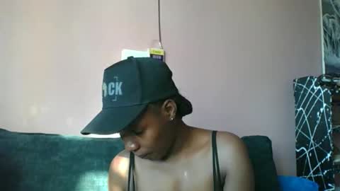 Essy online show from January 19, 2:27 pm