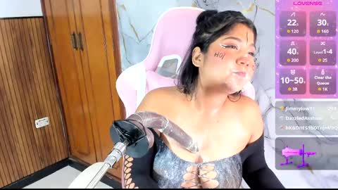 LINA online show from May 10, 4:46 pm