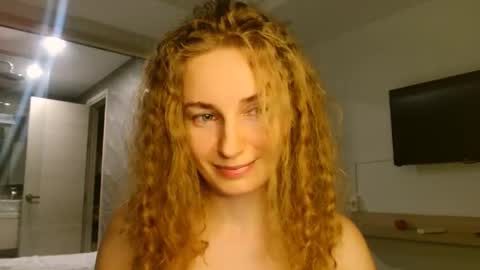 sweety_fruits online show from November 28, 3:41 pm