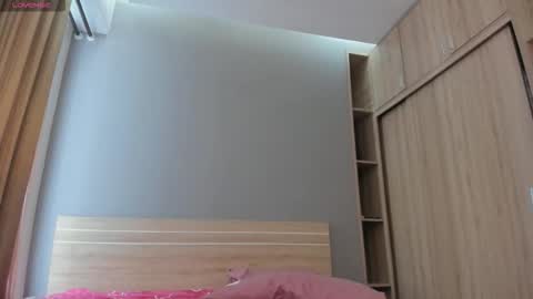 Vikky online show from December 17, 12:50 am