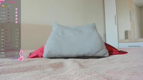 Snapshot of sweety_vikky chatting on February 22, 3:34 am Vikky online show from February 22, 3:34 am