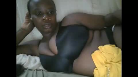 sweetyass25 online show from November 9, 5:26 pm