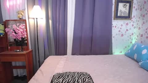 monica monako online show from January 7, 6:48 am