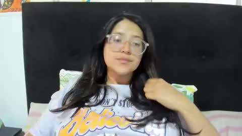 Snapshot of sweetyypeach chatting on January 12, 5:01 pm sweetyypeach online show from January 12, 5:01 pm