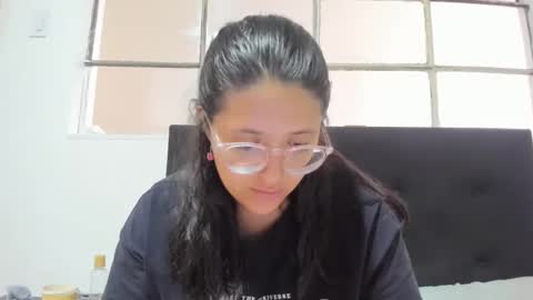 Snapshot of sweetyypeach chatting on January 31, 3:55 pm sweetyypeach online show from January 31, 3:55 pm