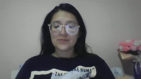 Snapshot of sweetyypeach chatting on March 9, 4:05 am sweetyypeach online show from March 9, 4:05 am