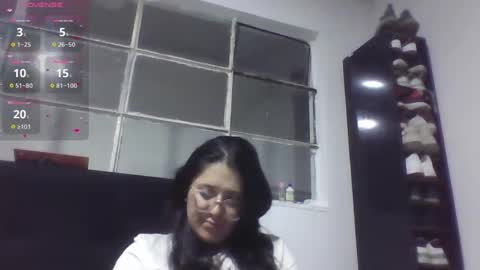 Snapshot of sweetyypeach chatting on September 18, 3:54 am sweetyypeach online show from September 18, 3:54 am