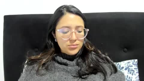 Snapshot of sweetyypeach chatting on December 30, 1:14 pm sweetyypeach online show from December 30, 1:14 pm
