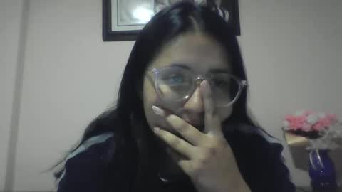Snapshot of sweetyypeach chatting on January 27, 3:15 am sweetyypeach online show from January 27, 3:15 am