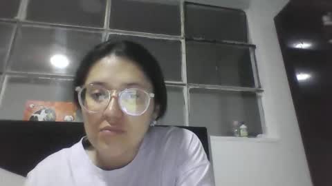 Snapshot of sweetyypeach chatting on September 10, 3:40 am sweetyypeach online show from September 10, 3:40 am