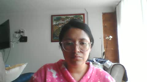 Snapshot of sweetyypeach chatting on March 2, 1:27 pm sweetyypeach online show from March 2, 1:27 pm