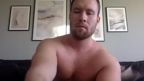 Snapshot of swekingxx chatting on February 5, 2:16 pm swekingxx online show from February 5, 2:16 pm