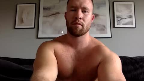Snapshot of swekingxx chatting on September 15, 1:45 pm swekingxx online show from September 15, 1:45 pm