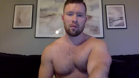 Snapshot of swekingxx chatting on December 7, 2:08 pm swekingxx online show from December 7, 2:08 pm