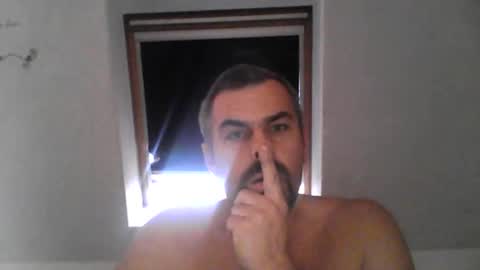 swinger_men_austria online show from October 28, 7:53 am