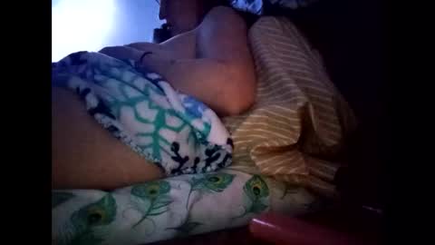 swollenclitneedsdad online show from November 21, 4:21 am