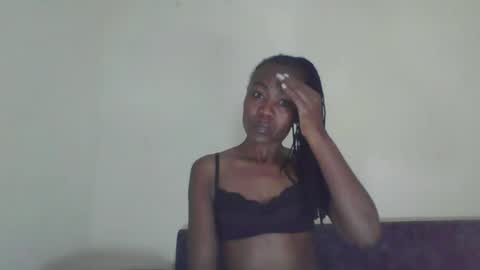 Snapshot of swtebony1 chatting on February 10, 10:30 pm ALICIA online show from February 10, 10:30 pm