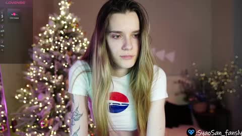 syaosan_ online show from December 19, 9:29 am