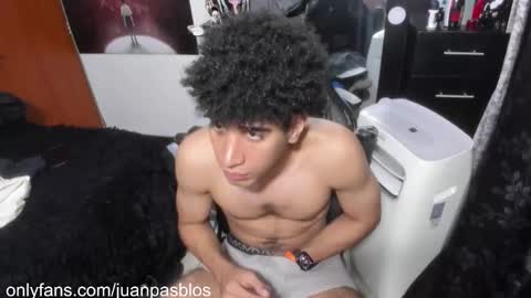 sylas_ online show from January 17, 11:30 am