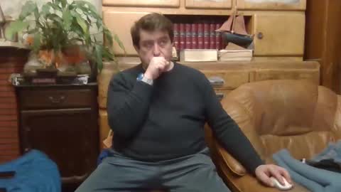 Snapshot of sympa_trique chatting on December 9, 8:23 pm sympa_trique online show from December 9, 8:23 pm