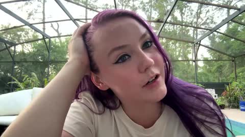 Jennah online show from May 24, 11:33 pm
