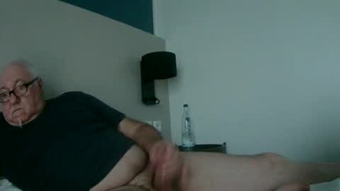 synek65 online show from January 17, 3:43 pm