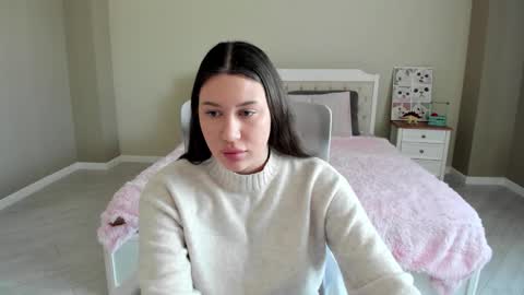 Mila online show from October 17, 8:40 am