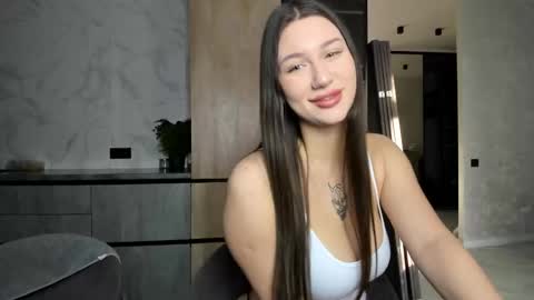 Mila online show from February 26, 2:15 am