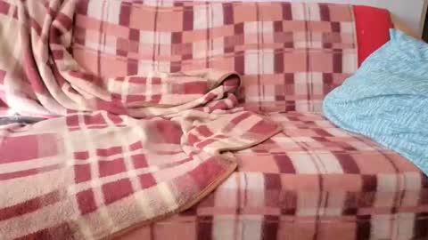 szaszinno6669068 online show from October 25, 8:13 am