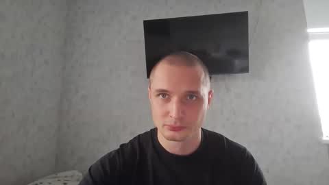 Den online show from October 17, 8:07 am