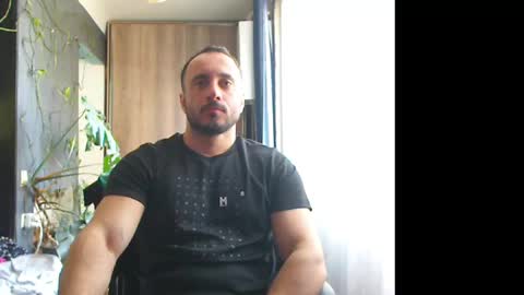 Huracane online show from March 13, 12:30 pm